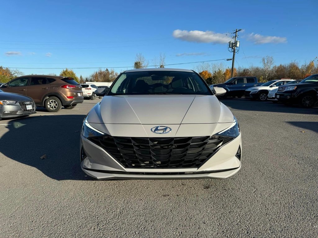 2023  Elantra Preferred in Hawkesbury, Ontario - 8 - w1024h768px