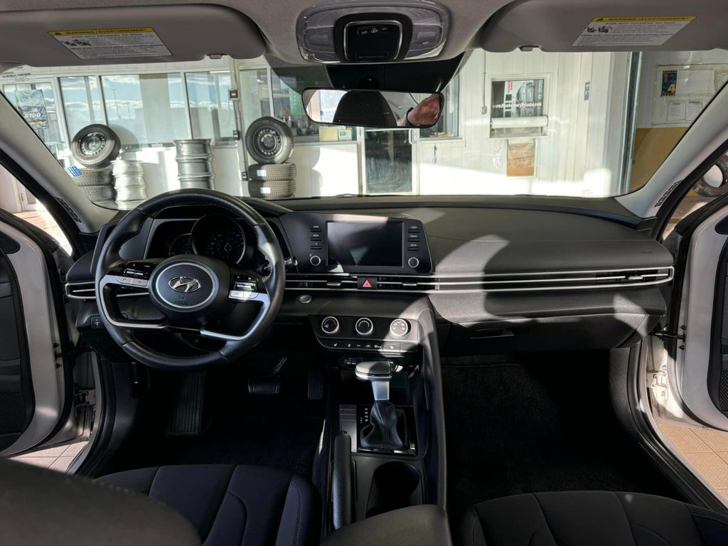 2023  Elantra Preferred in Hawkesbury, Ontario - 15 - w1024h768px