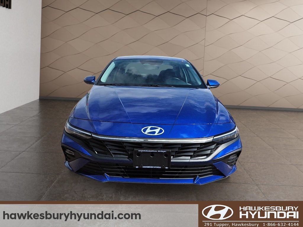 2024 Hyundai Elantra Preferred in Hawkesbury, Ontario - 2 - w1024h768px
