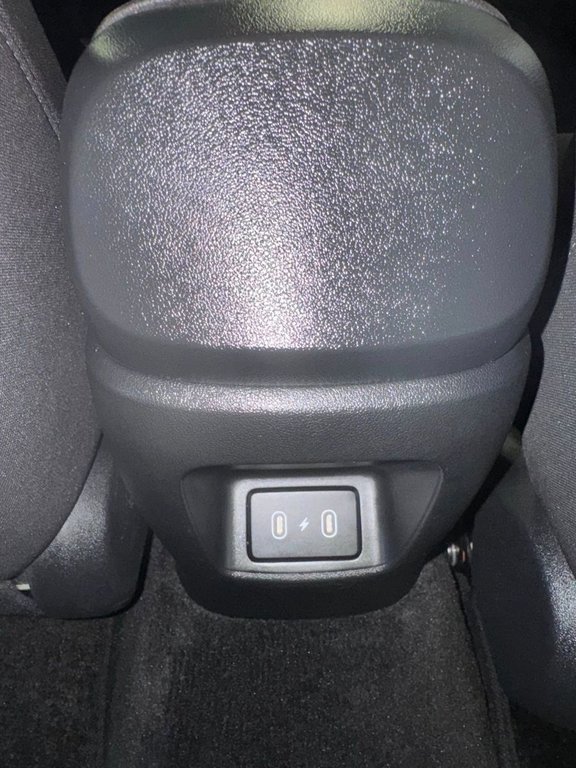 2025 Hyundai Elantra in Hawkesbury, Ontario - 16 - w1024h768px