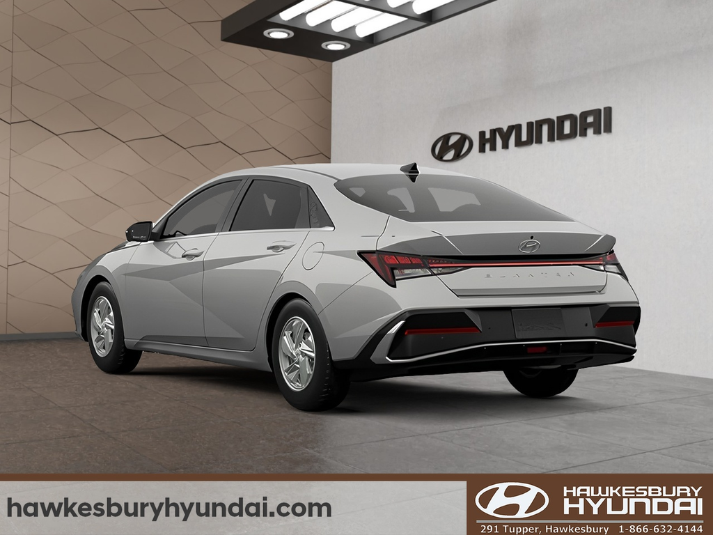2025 Hyundai Elantra Essential in Hawkesbury, Ontario - 3 - w1024h768px