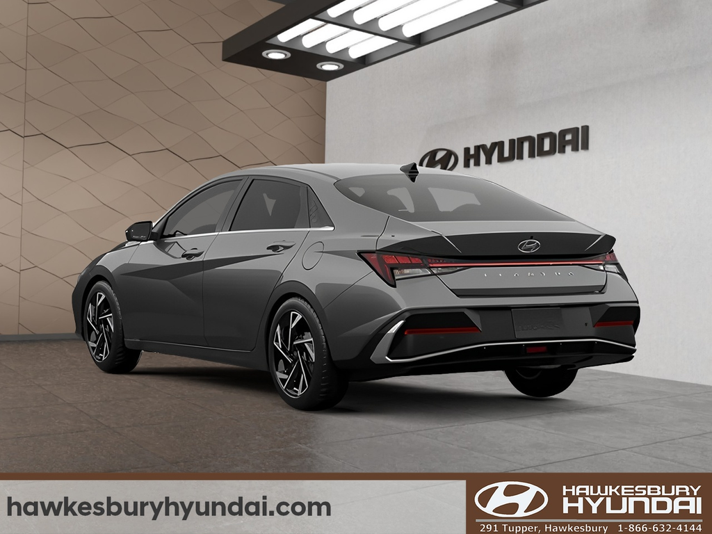 2025 Hyundai Elantra Preferred with Tech Pkg in Hawkesbury, Ontario - 3 - w1024h768px