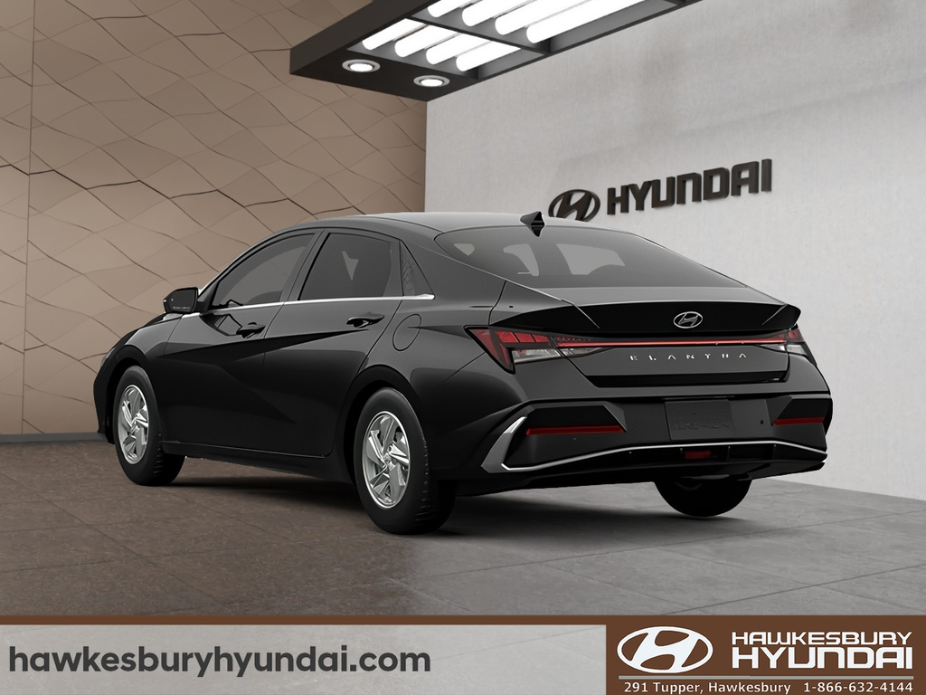 2025 Hyundai Elantra Essential in Hawkesbury, Ontario - 3 - w1024h768px