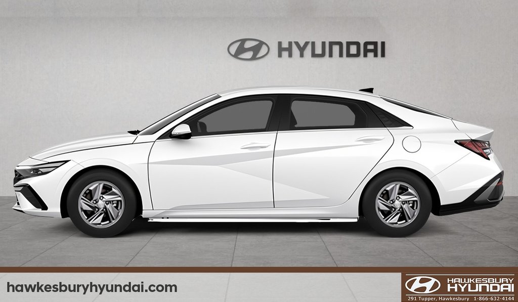 2026 Hyundai Elantra Essential in Hawkesbury, Ontario - 2 - w1024h768px