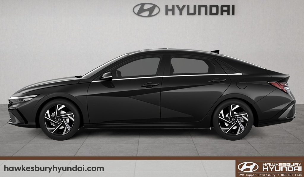 2026 Hyundai Elantra Luxury in Hawkesbury, Ontario - 2 - w1024h768px