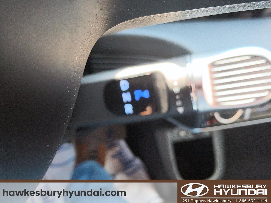 2022 Hyundai IONIQ 5 Preferred in Hawkesbury, Ontario - 14 - w1024h768px