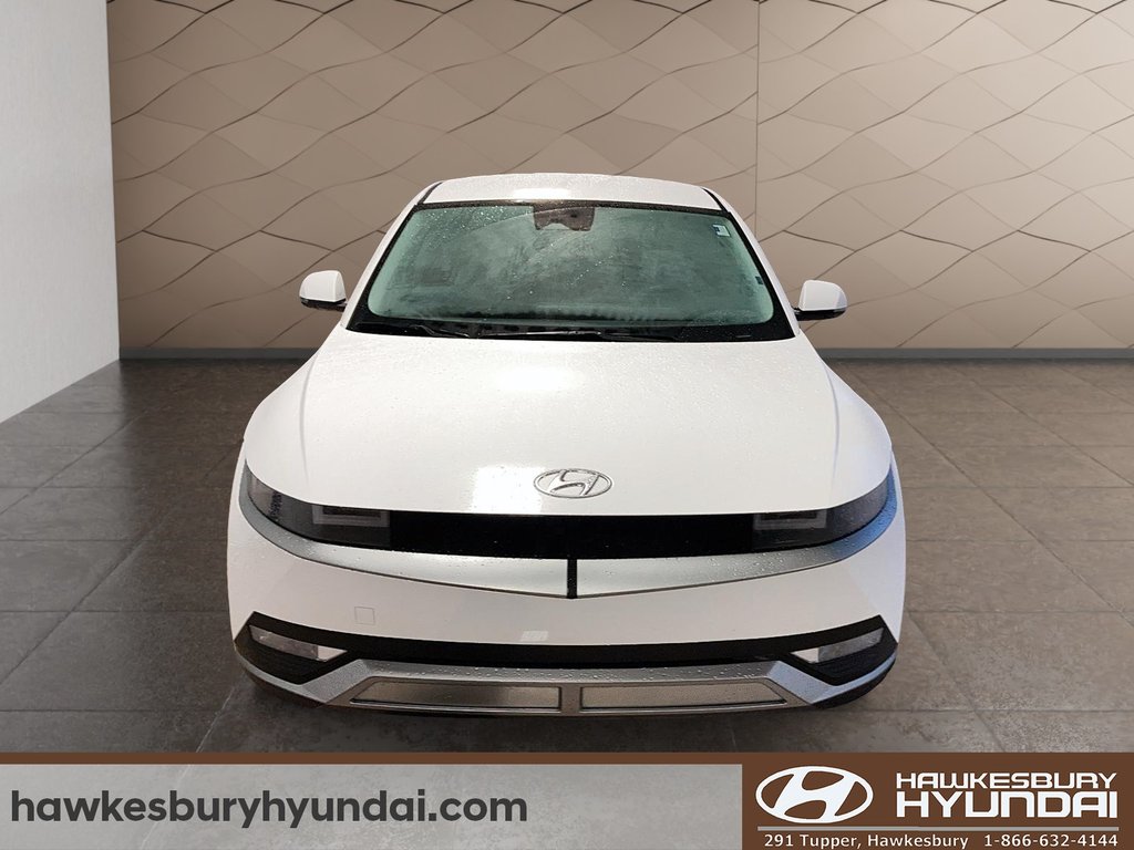 2023 Hyundai IONIQ 5 Preferred in Hawkesbury, Ontario - 2 - w1024h768px