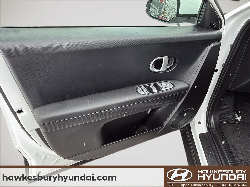 2024 Hyundai IONIQ 5 Preferred in Hawkesbury, Ontario - 11 - w1024h768px