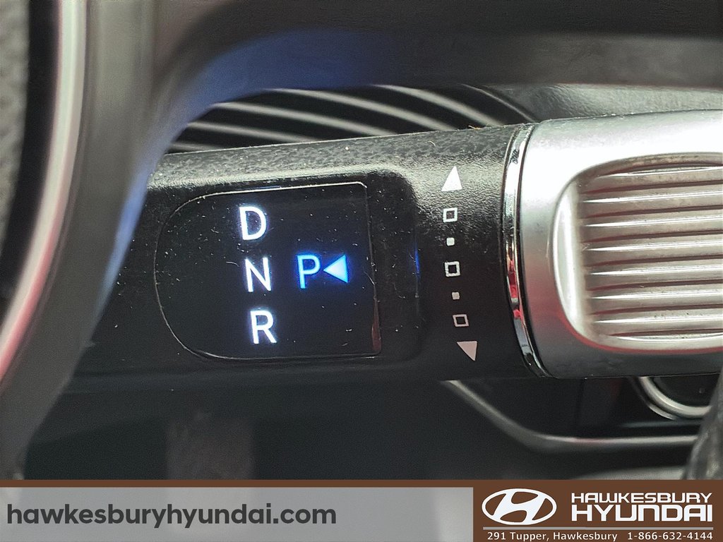 2024 Hyundai IONIQ 5 Preferred in Hawkesbury, Ontario - 15 - w1024h768px