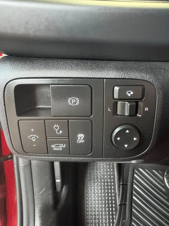 2023 Hyundai Ioniq 6 Preferred in Hawkesbury, Ontario - 38 - w1024h768px