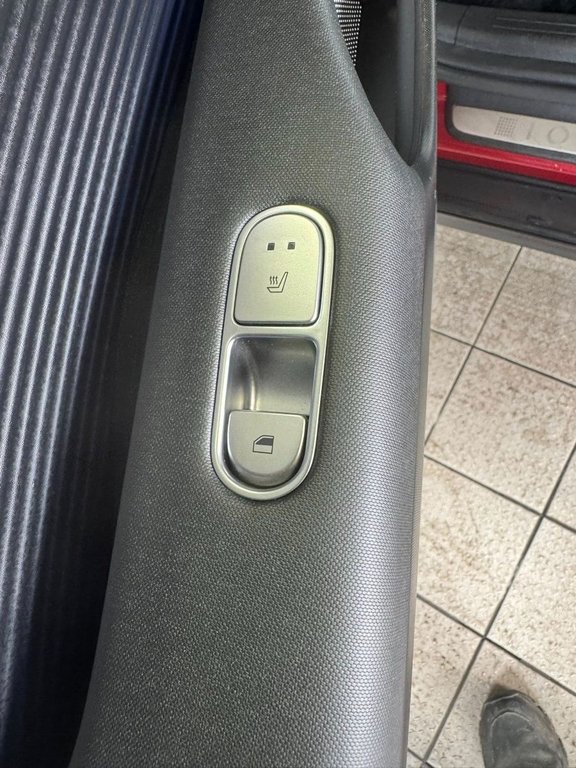 2023 Hyundai Ioniq 6 Preferred in Hawkesbury, Ontario - 19 - w1024h768px