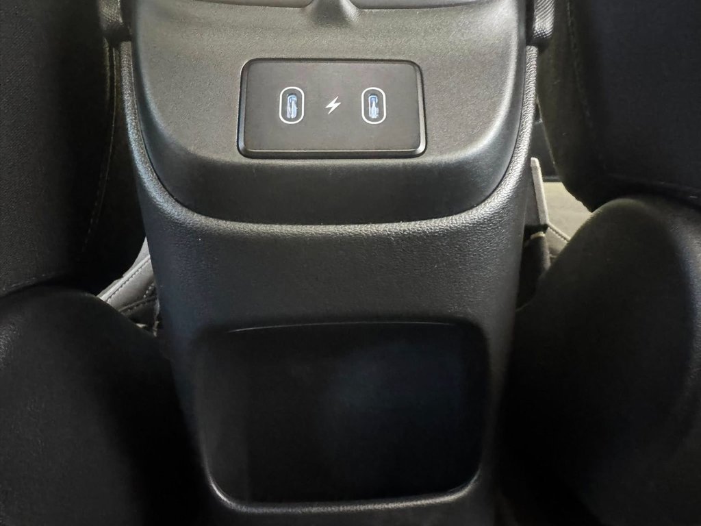 2023 Hyundai Ioniq 6 Preferred in Hawkesbury, Ontario - 16 - w1024h768px