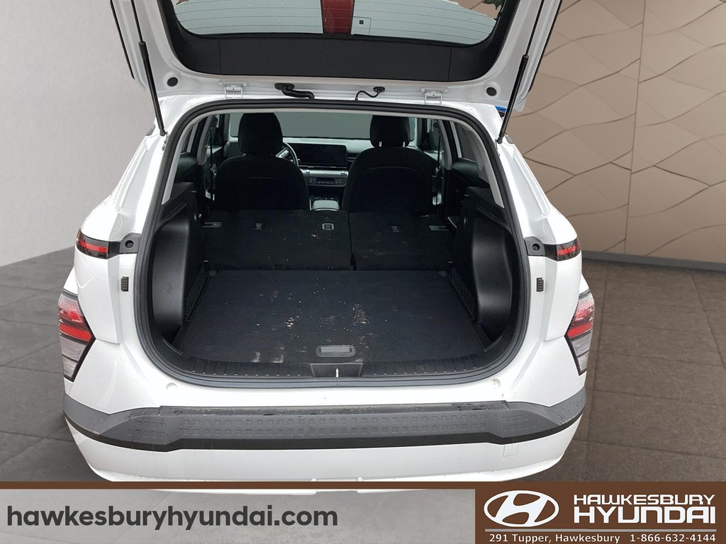 2024 Hyundai KONA ELECTRIC Preferred in Hawkesbury, Ontario - 6 - w1024h768px