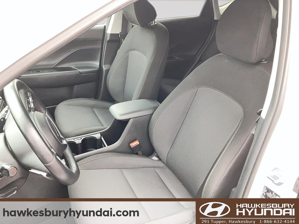2024 Hyundai KONA ELECTRIC Preferred in Hawkesbury, Ontario - 9 - w1024h768px