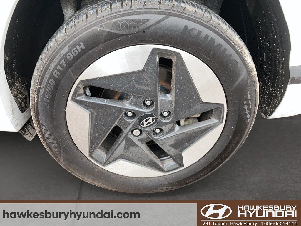 2024 Hyundai KONA ELECTRIC Preferred in Hawkesbury, Ontario - 7 - w1024h768px