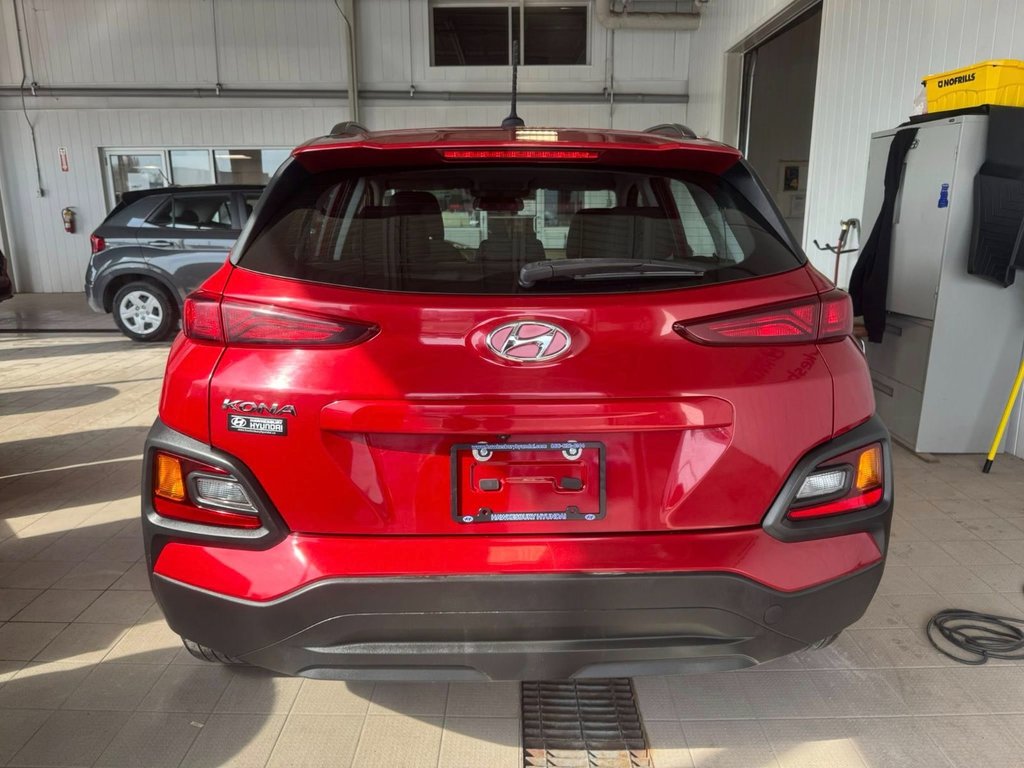 2021 Hyundai Kona Essential in Hawkesbury, Ontario - 12 - w1024h768px