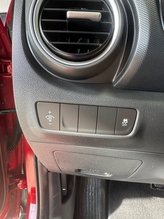 2021 Hyundai Kona Essential in Hawkesbury, Ontario - 32 - w1024h768px