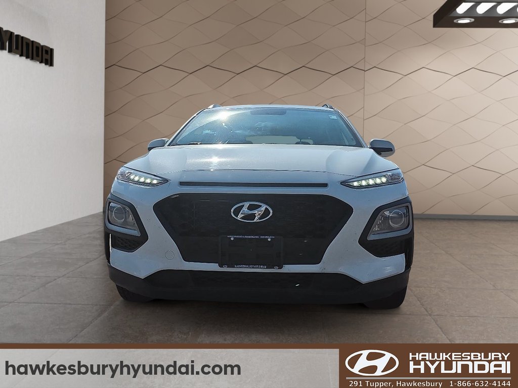 2021 Hyundai Kona Essential in Hawkesbury, Ontario - 2 - w1024h768px
