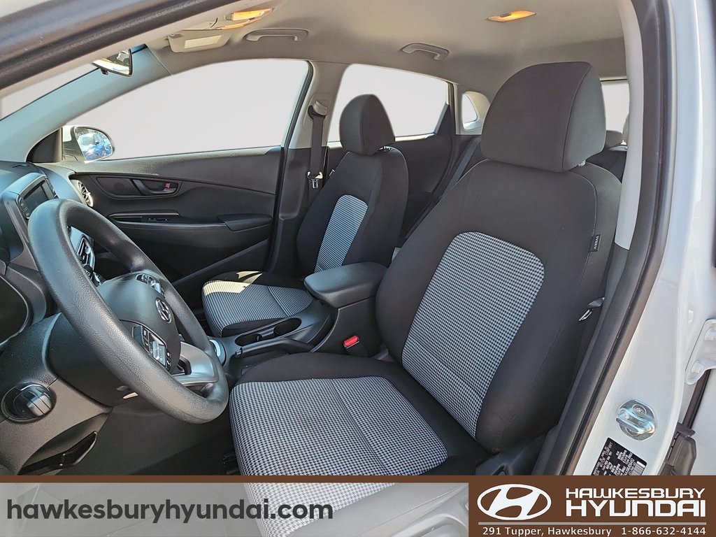 2021 Hyundai Kona Essential in Hawkesbury, Ontario - 10 - w1024h768px