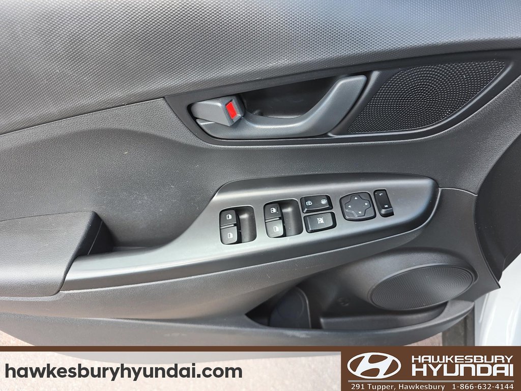 2021 Hyundai Kona Essential in Hawkesbury, Ontario - 12 - w1024h768px