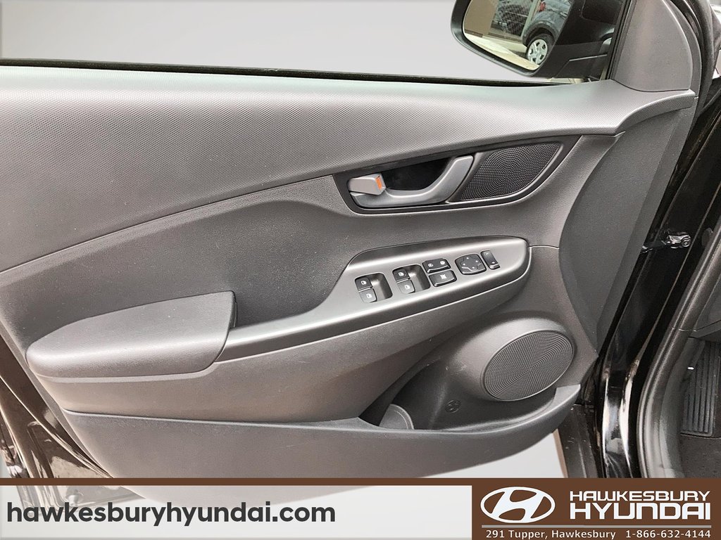 2021 Hyundai Kona Essential in Hawkesbury, Ontario - 11 - w1024h768px