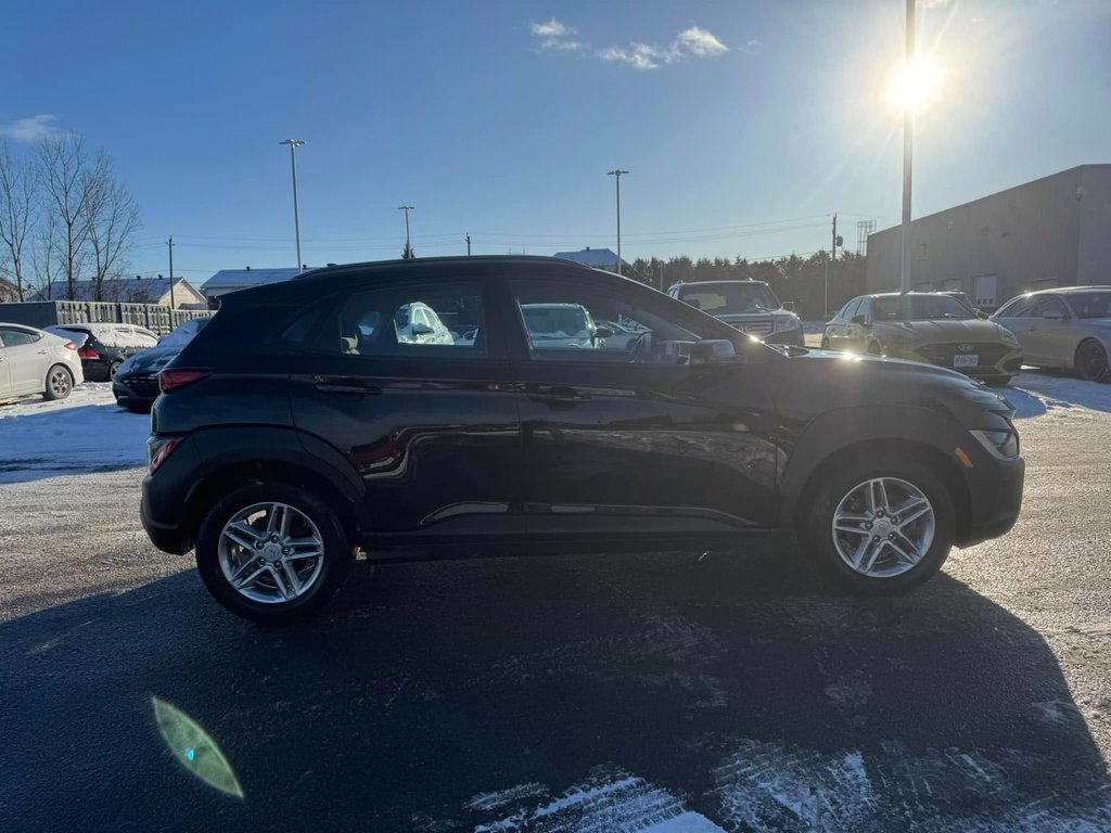 2022 Hyundai Kona Essential in Hawkesbury, Ontario - 7 - w1024h768px