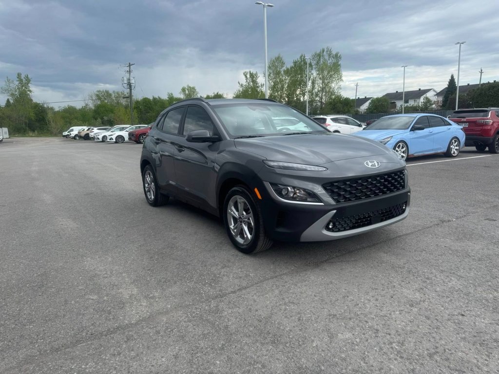2022 Hyundai Kona Preferred in Hawkesbury, Ontario - 10 - w1024h768px