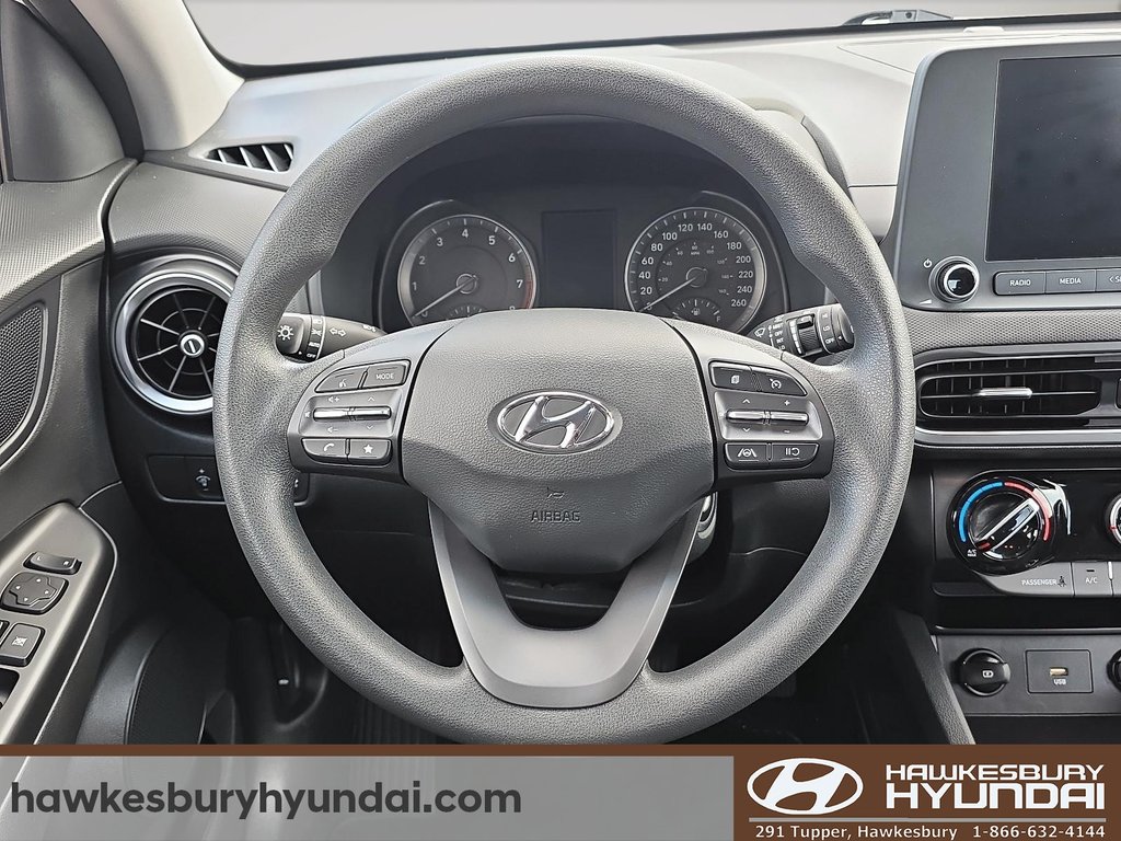 2022 Hyundai Kona Essential in Hawkesbury, Ontario - 12 - w1024h768px