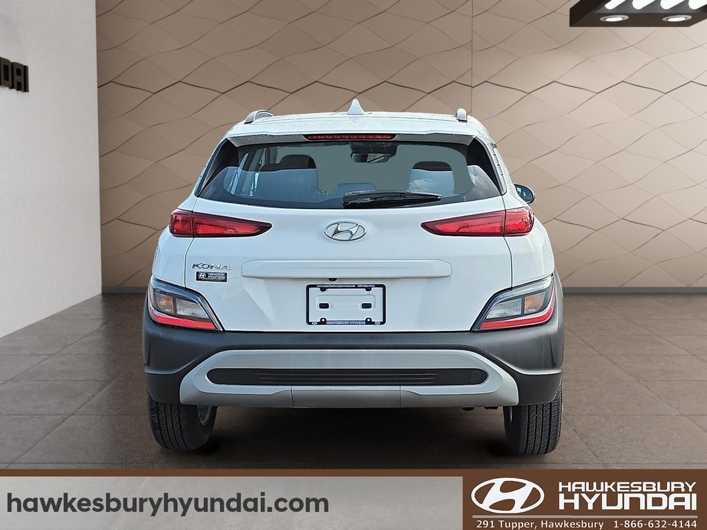 2022 Hyundai Kona Essential in Hawkesbury, Ontario - 3 - w1024h768px