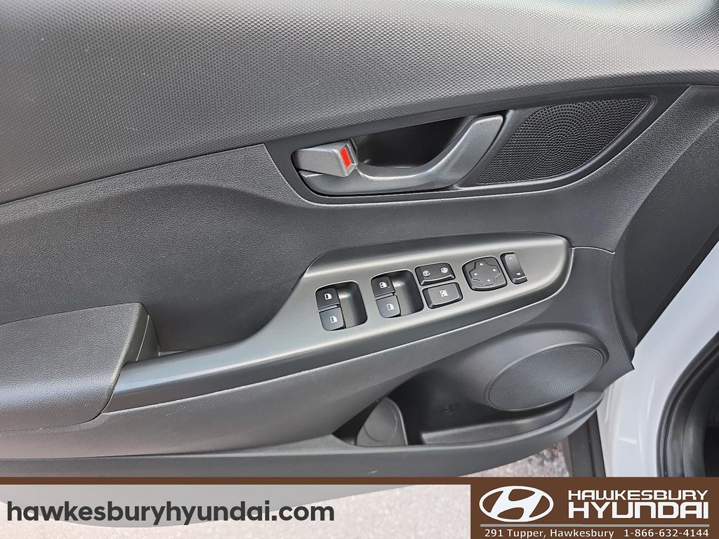 2022 Hyundai Kona Essential in Hawkesbury, Ontario - 11 - w1024h768px