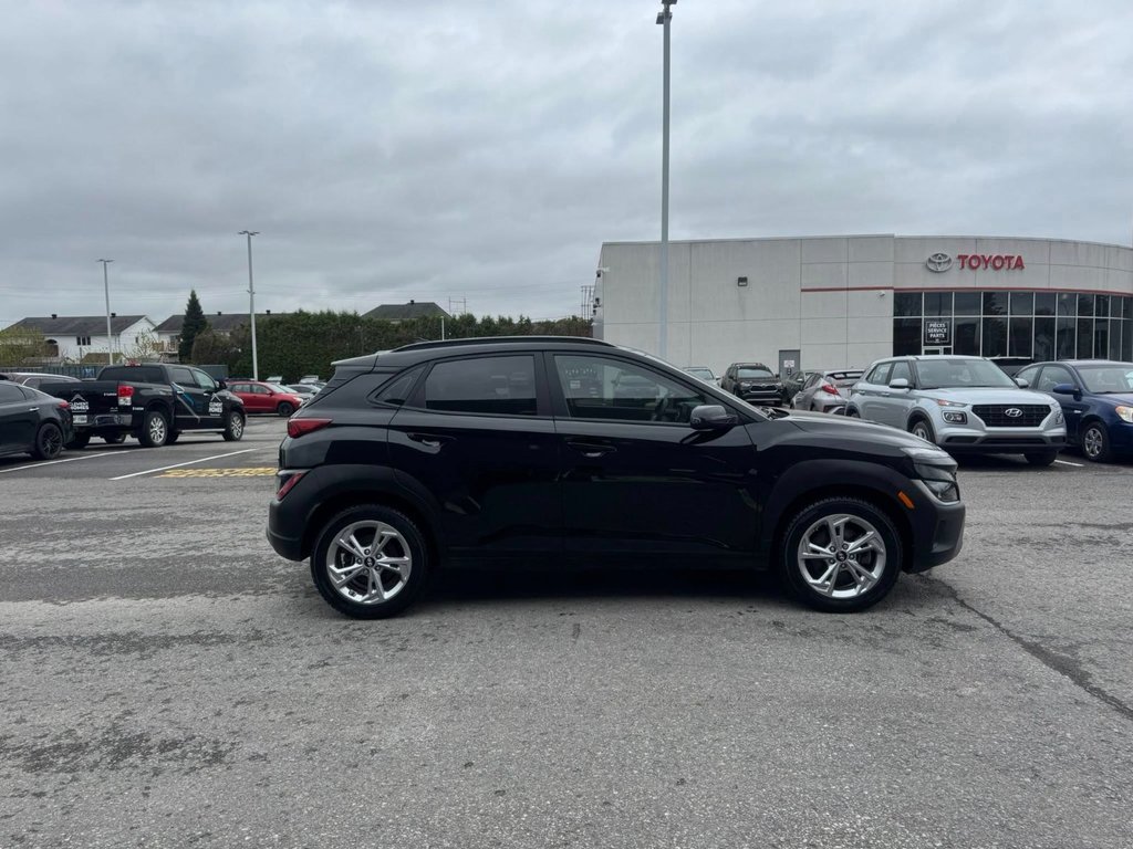 2023 Hyundai Kona Preferred in Hawkesbury, Ontario - 10 - w1024h768px