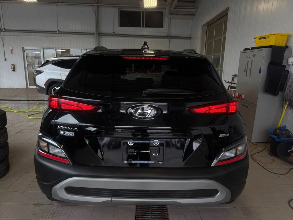2023 Hyundai Kona Preferred in Hawkesbury, Ontario - 13 - w1024h768px