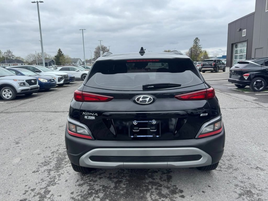2023 Hyundai Kona Preferred in Hawkesbury, Ontario - 12 - w1024h768px