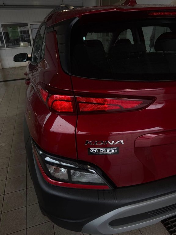 Hyundai Kona Essential 2023 à Hawkesbury, Ontario - 12 - w1024h768px