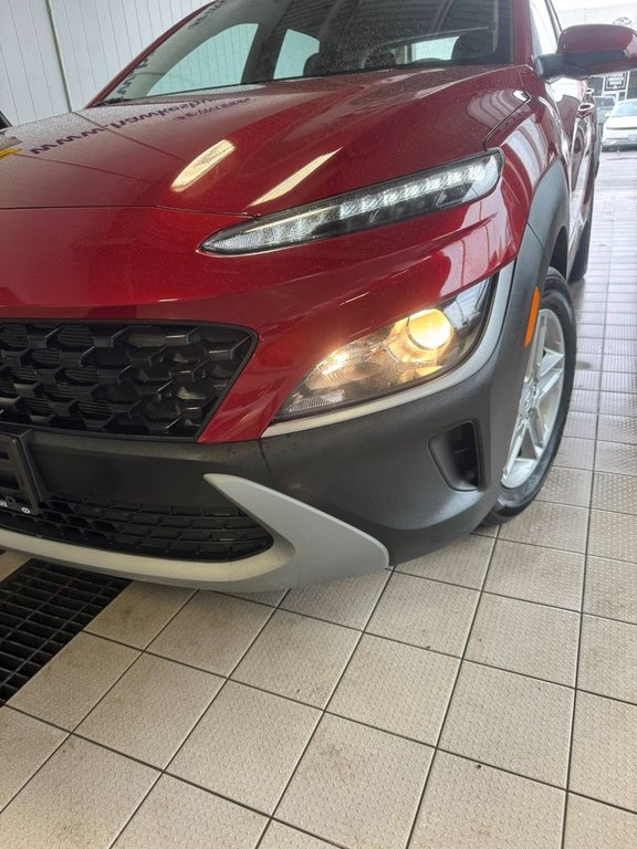 Hyundai Kona Essential 2023 à Hawkesbury, Ontario - 7 - w1024h768px