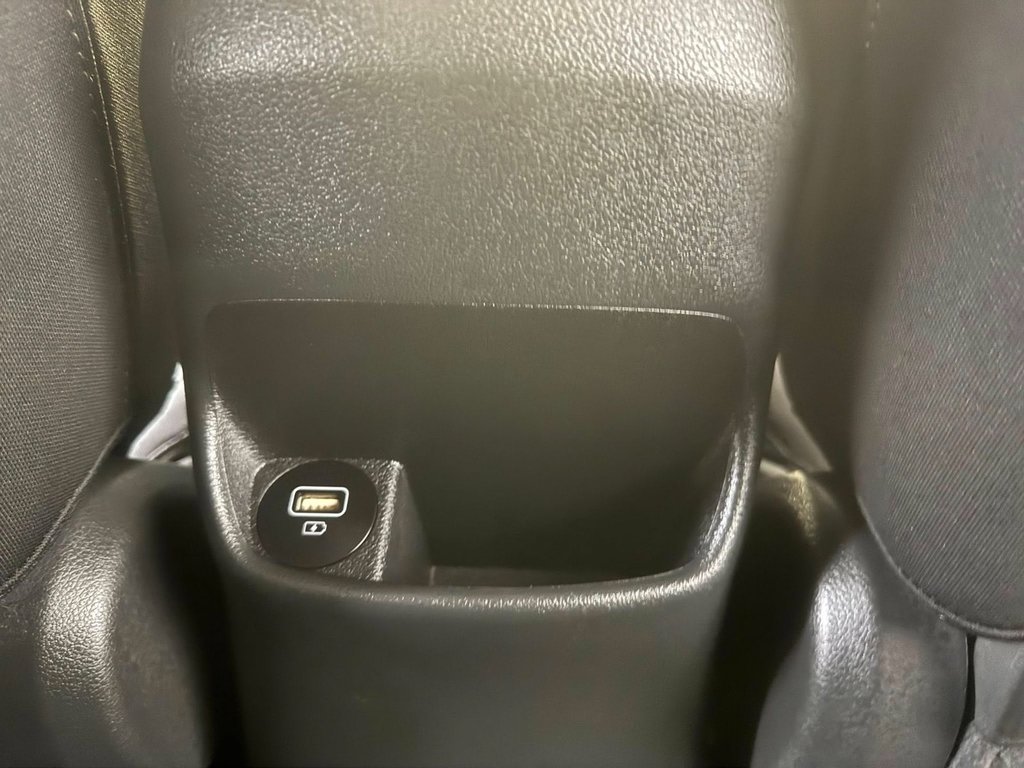 Hyundai Kona Essential 2023 à Hawkesbury, Ontario - 19 - w1024h768px