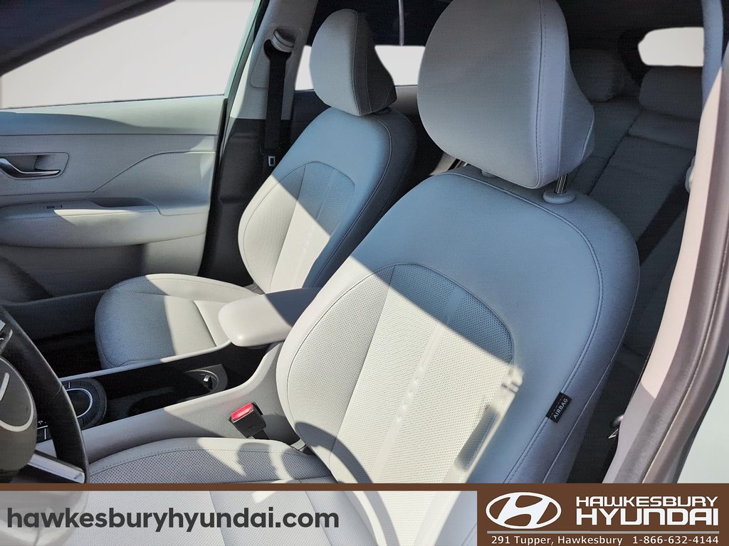 2024 Hyundai Kona Preferred in Hawkesbury, Ontario - 9 - w1024h768px