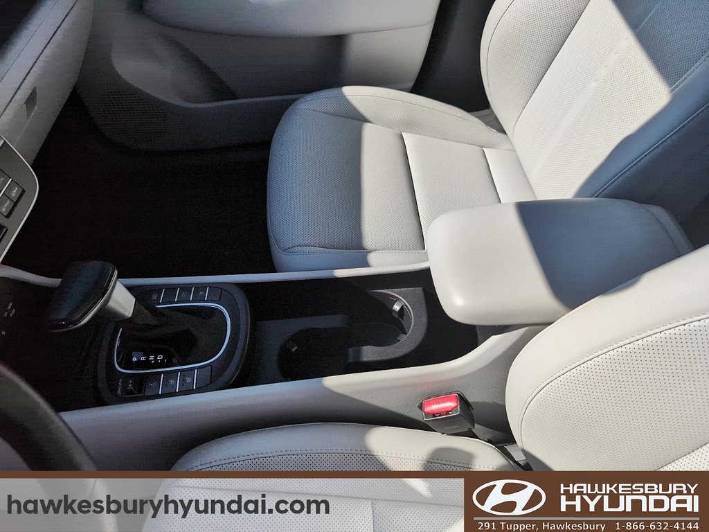 2024 Hyundai Kona Preferred in Hawkesbury, Ontario - 10 - w1024h768px