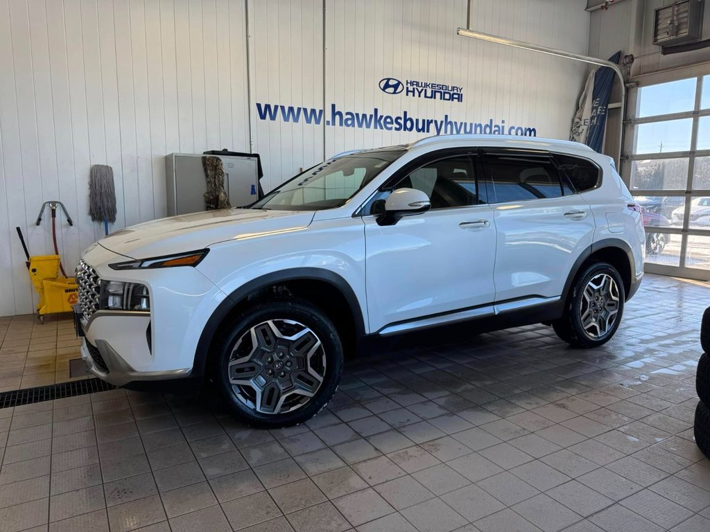 2023 Hyundai Santa Fe Hybrid Luxury in Hawkesbury, Ontario - 3 - w1024h768px