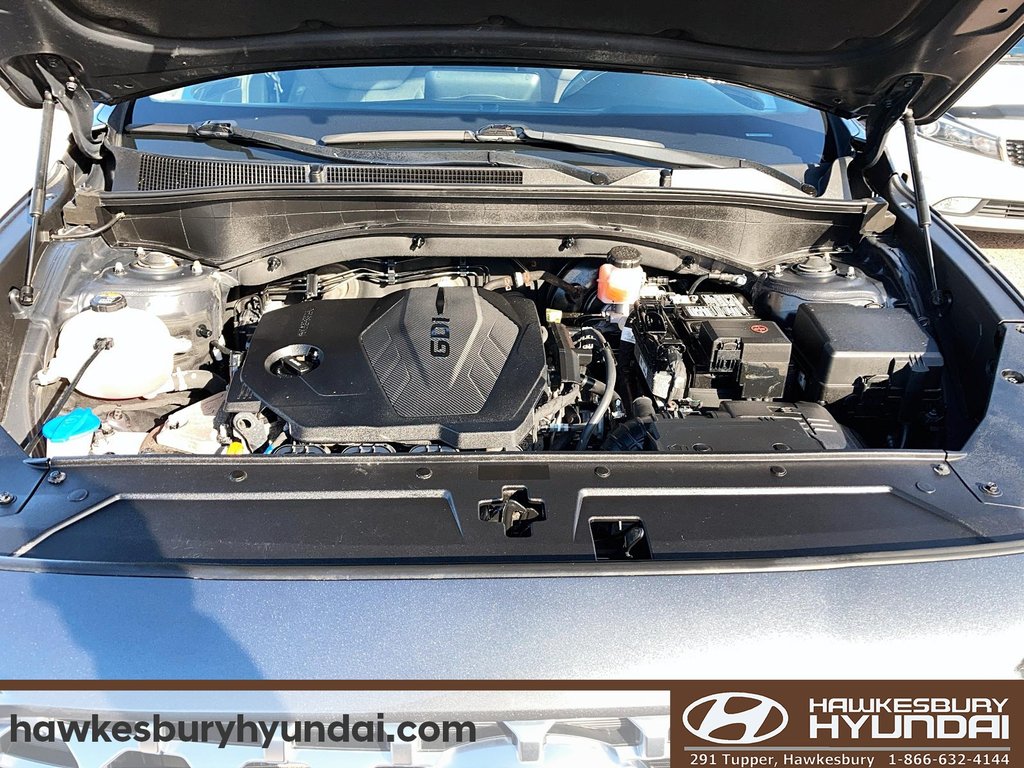2022 Hyundai Santa Fe Preferred in Hawkesbury, Ontario - 9 - w1024h768px