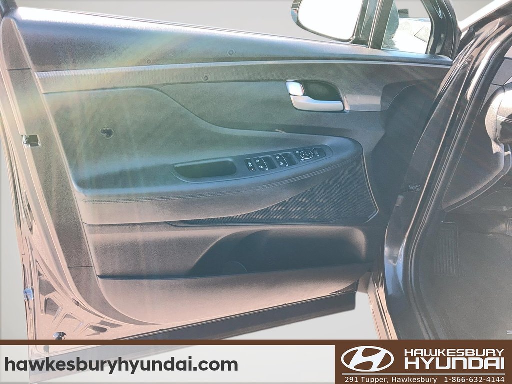 2022 Hyundai Santa Fe Preferred in Hawkesbury, Ontario - 12 - w1024h768px