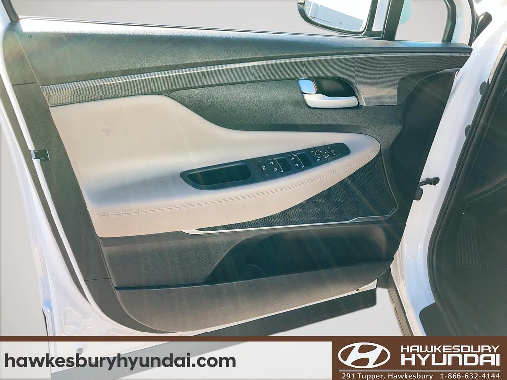 2022 Hyundai Santa Fe Preferred in Hawkesbury, Ontario - 11 - w1024h768px