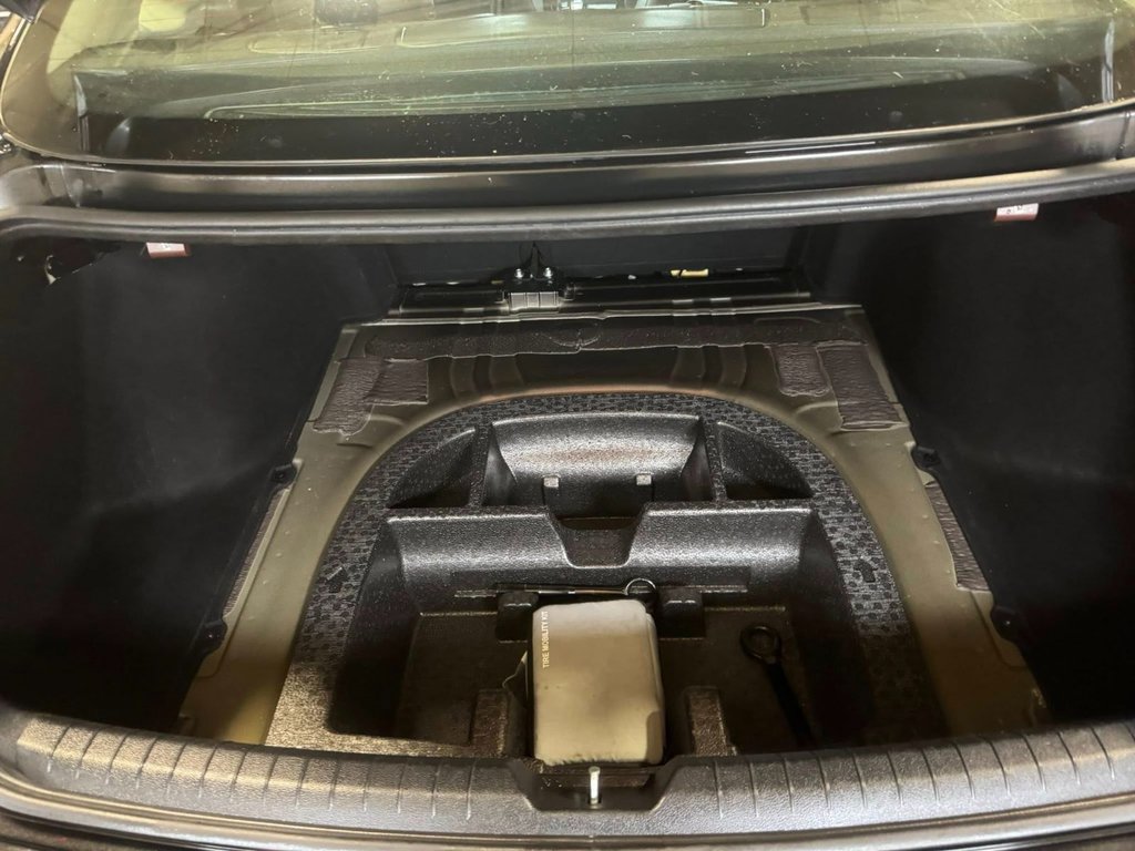 2022 Hyundai Sonata Hybrid Ultimate in Hawkesbury, Ontario - 40 - w1024h768px