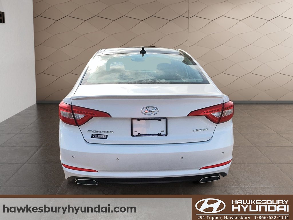 2017 Hyundai Sonata 2.4L Limited in Hawkesbury, Ontario - 3 - w1024h768px