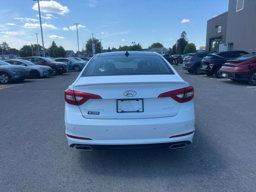 2017 Hyundai Sonata 2.4L Limited in Hawkesbury, Ontario - 13 - w1024h768px