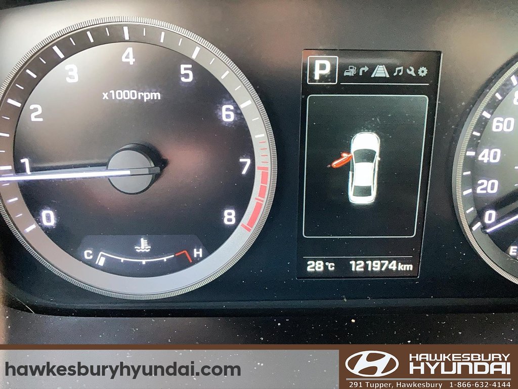 2017 Hyundai Sonata 2.4L Limited in Hawkesbury, Ontario - 13 - w1024h768px
