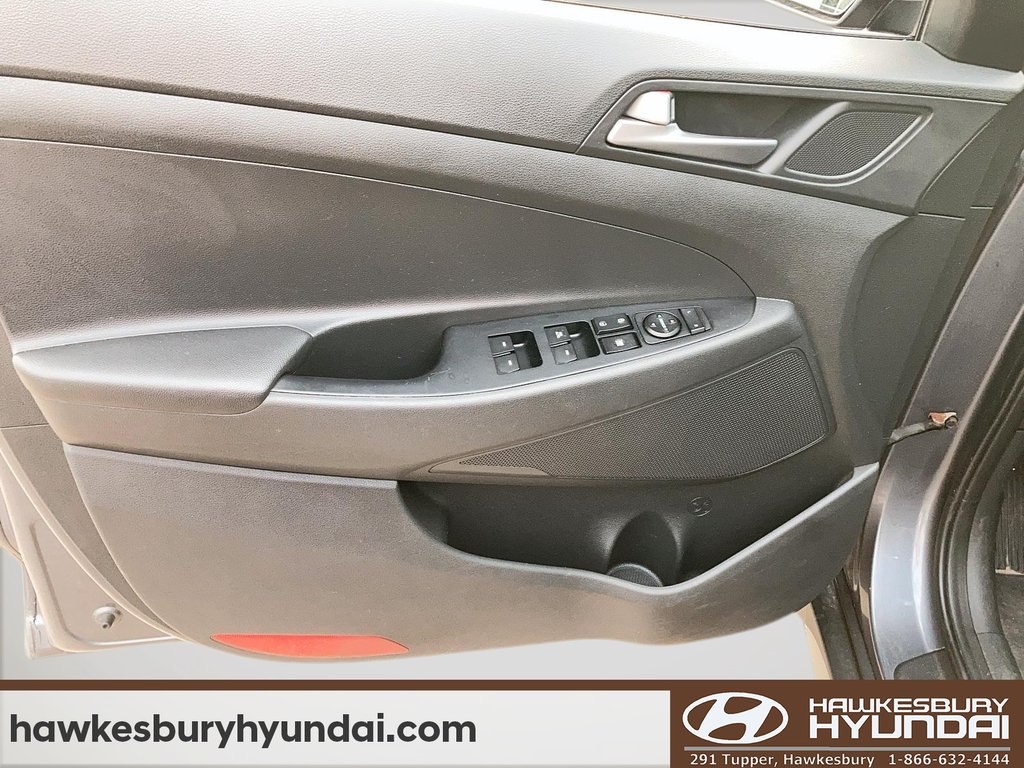 2017 Hyundai Tucson SE in Hawkesbury, Ontario - 11 - w1024h768px
