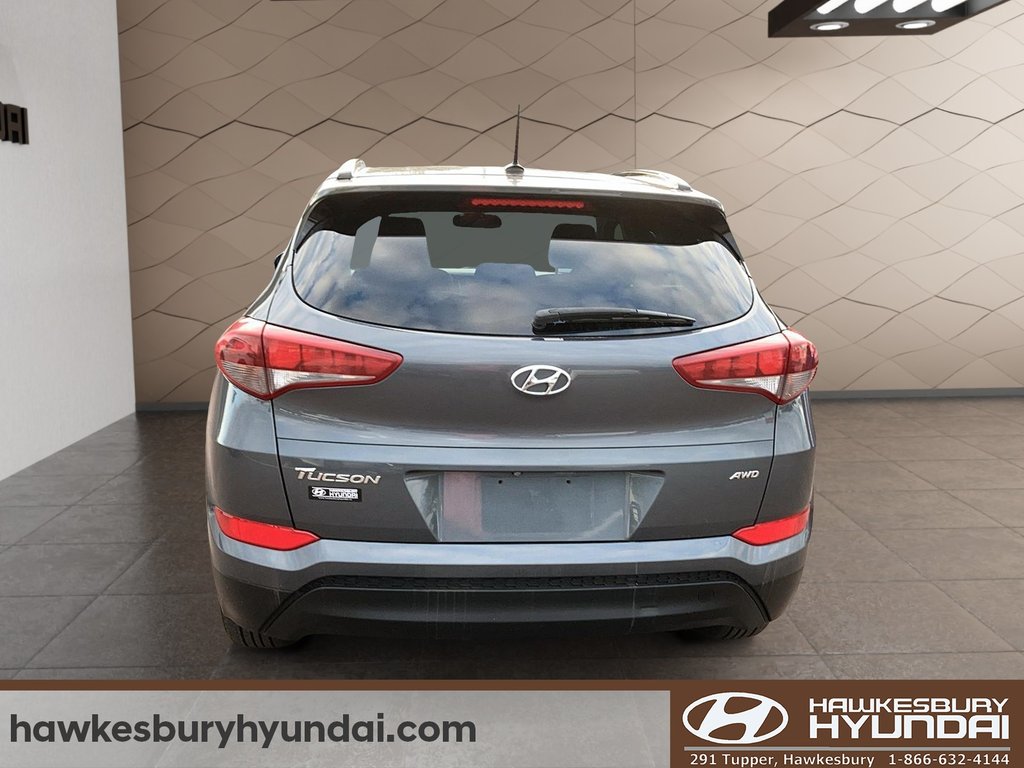 2017 Hyundai Tucson SE in Hawkesbury, Ontario - 3 - w1024h768px