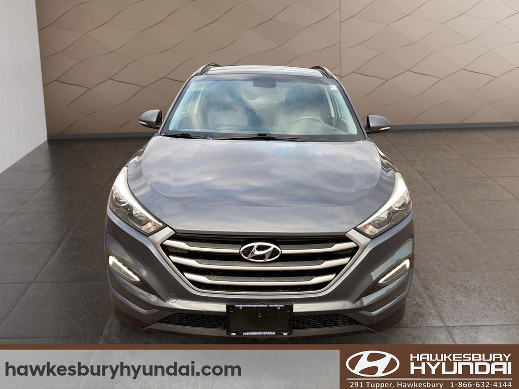 2017 Hyundai Tucson SE in Hawkesbury, Ontario - 2 - w1024h768px
