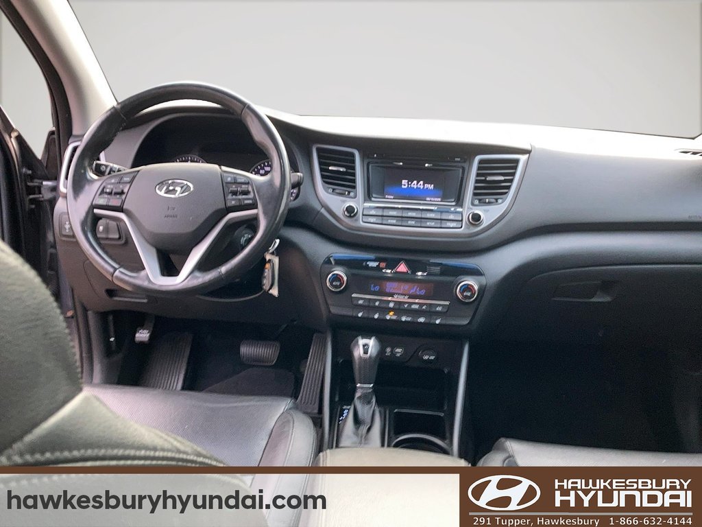 2017 Hyundai Tucson SE in Hawkesbury, Ontario - 10 - w1024h768px